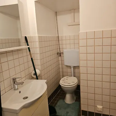 Ela 6 * Piran